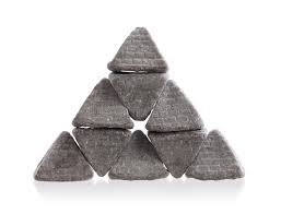Sweet Licorice Pyramids (NED)